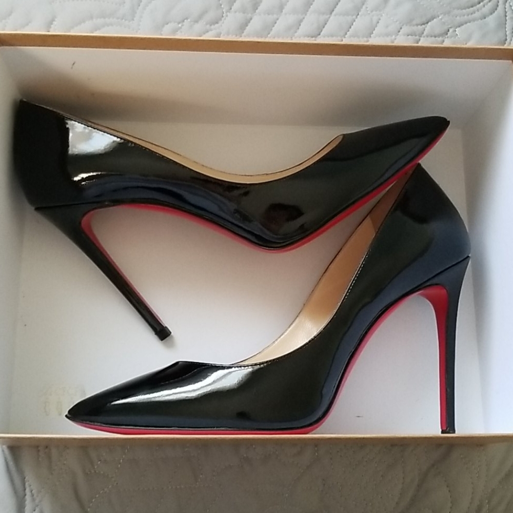Christian Louboutin Pigalle Patent Black Size 39